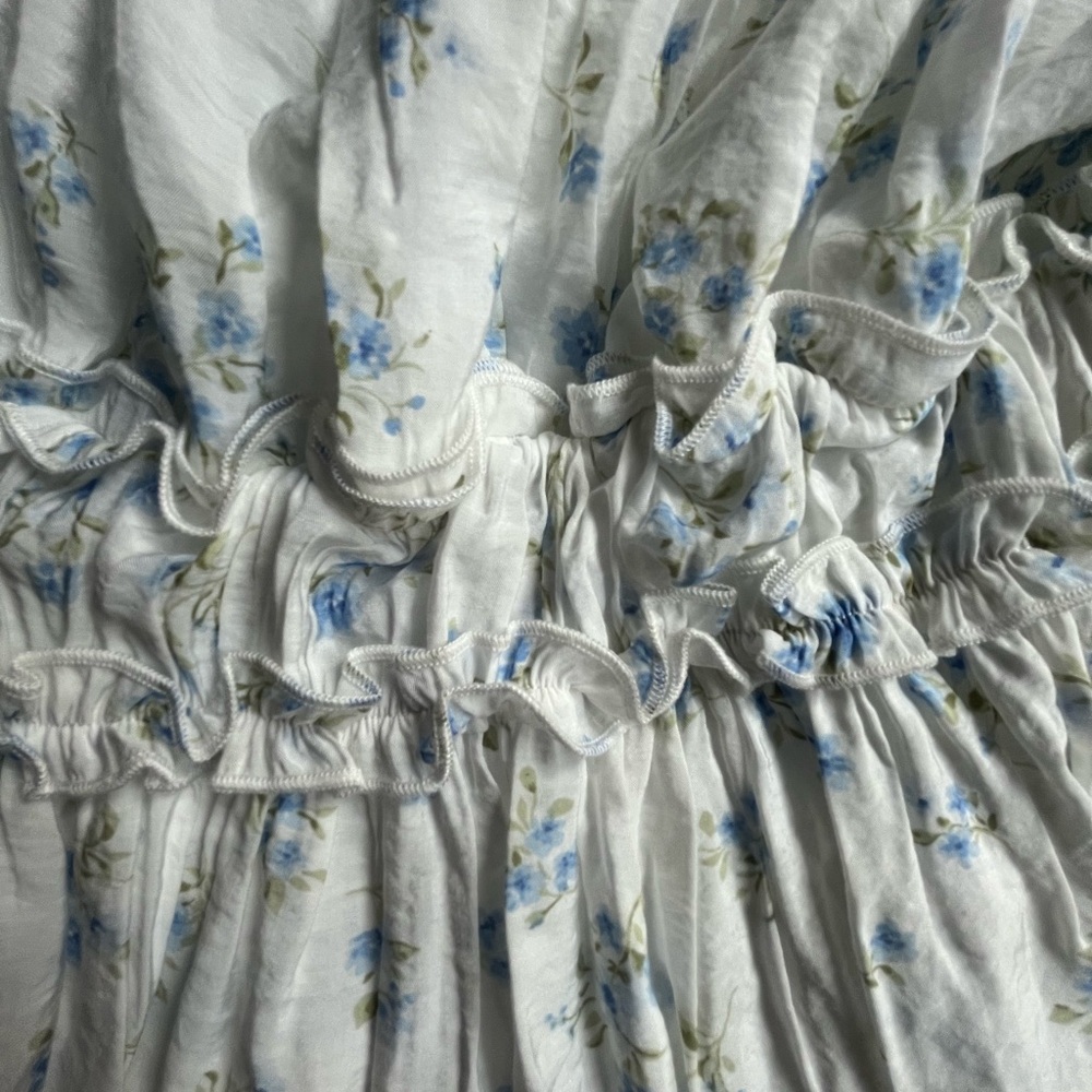 Altar'd State White Floral Blouse - Picture 6 of 9